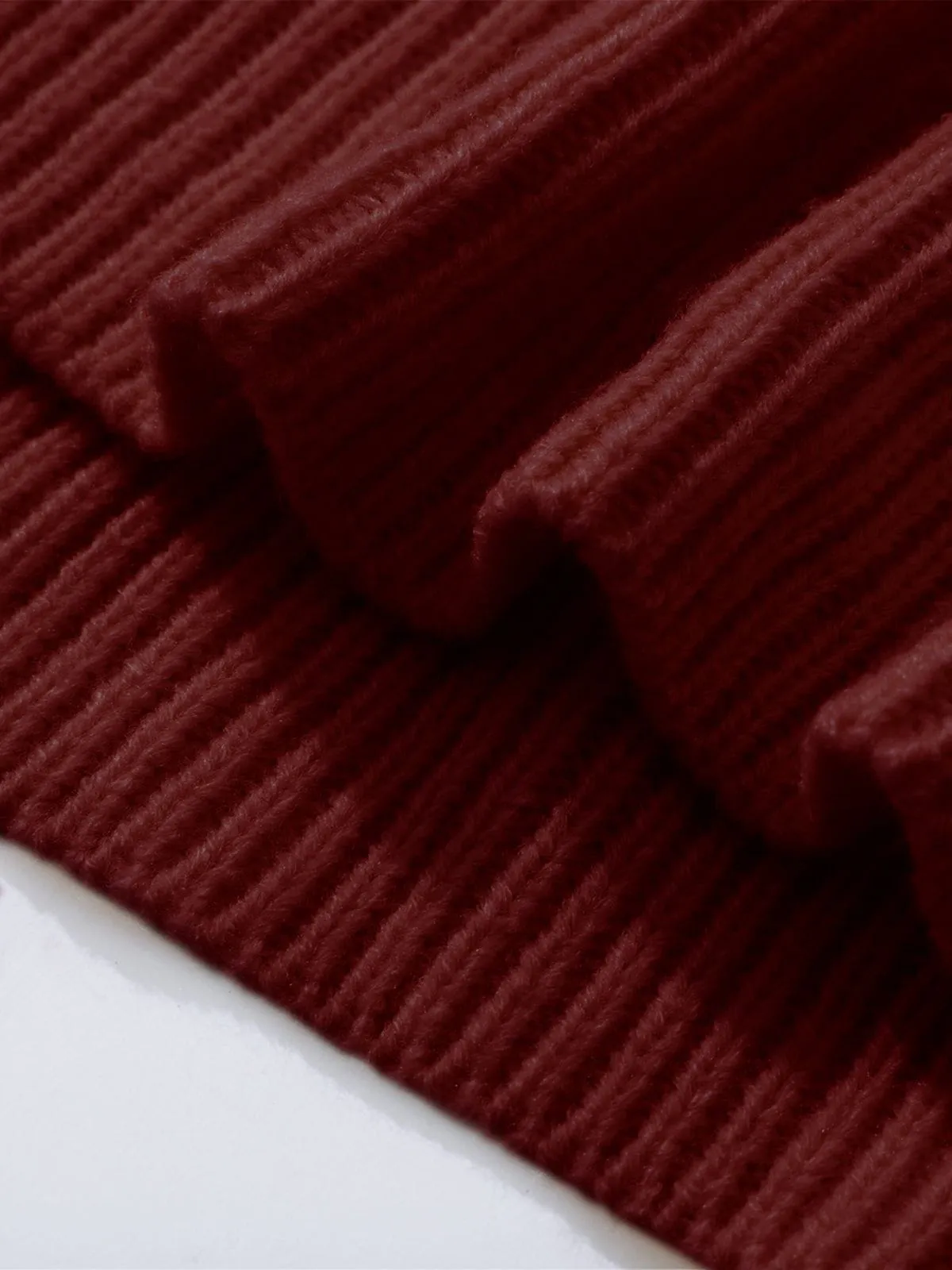 Aelfric Eden Retro 90s Burgundy Red Sweater