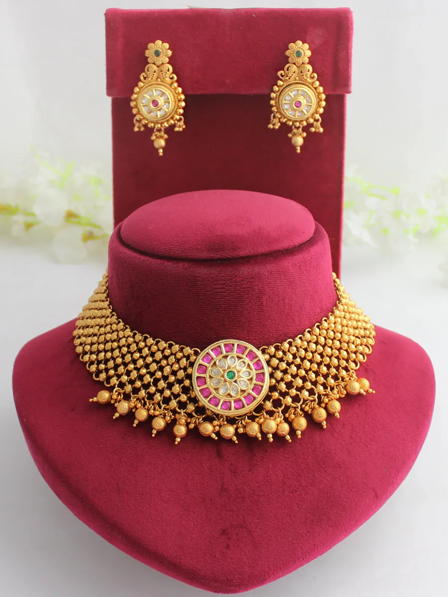 Aradhana Choker Necklace Set