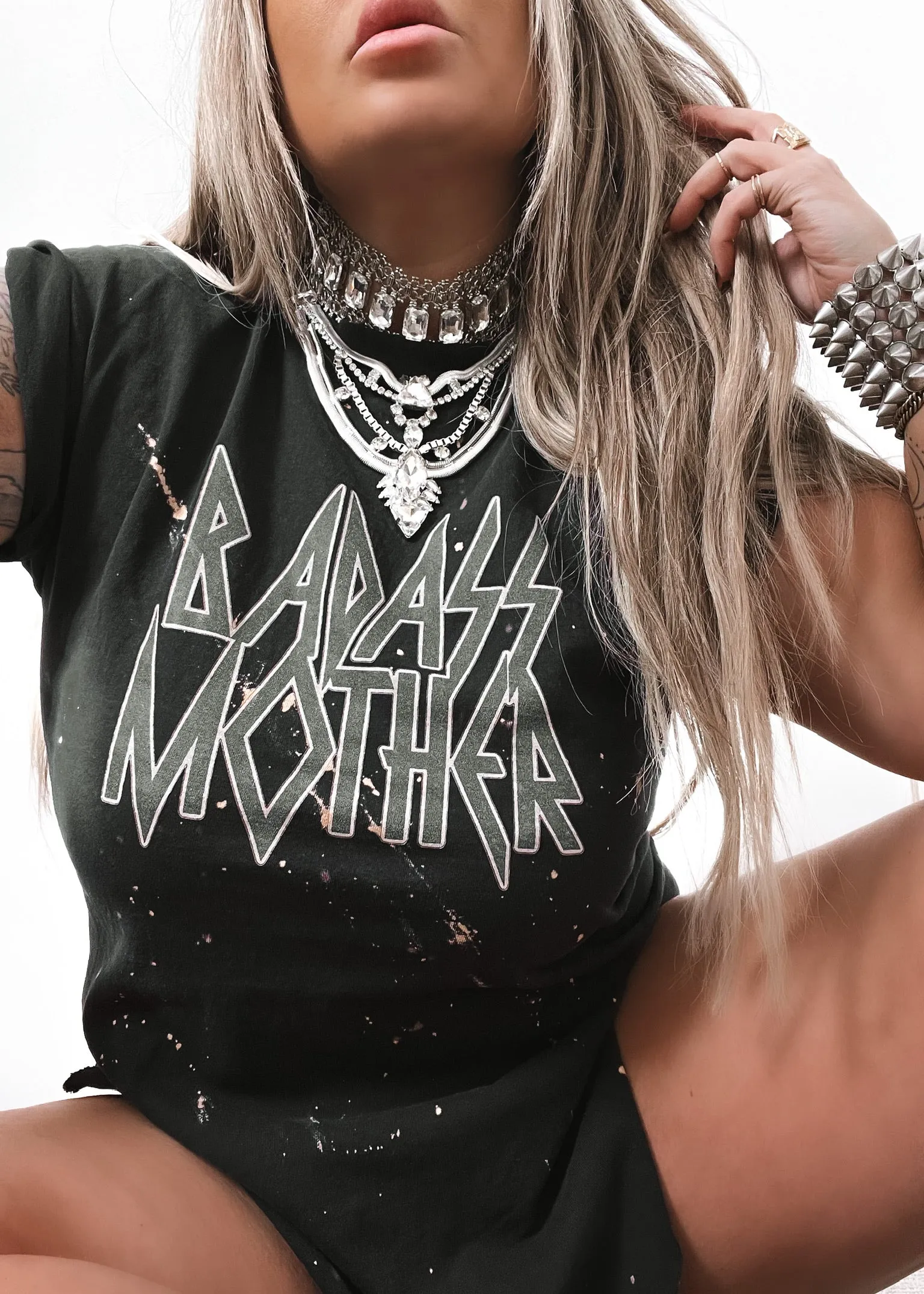 BADASS MOTHER BLEACHED OUT SIDE SLIT TEE