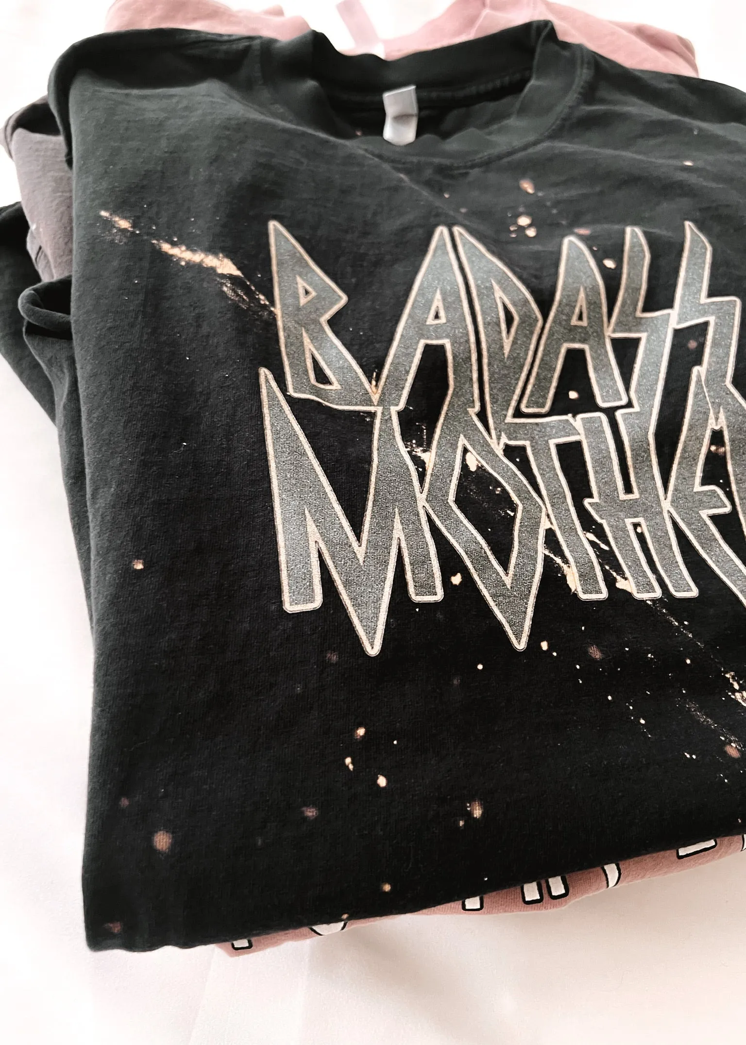 BADASS MOTHER BLEACHED OUT SIDE SLIT TEE