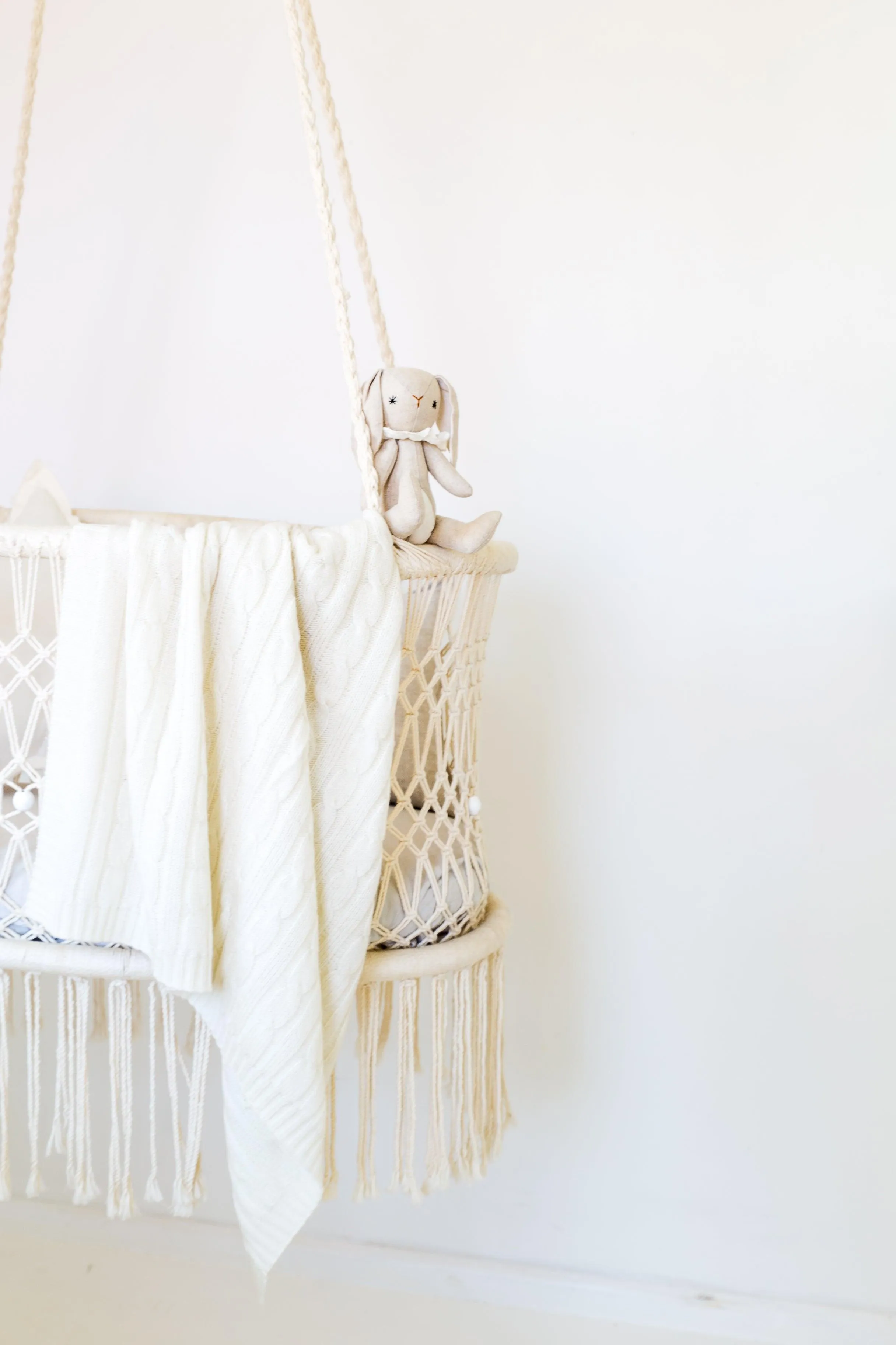 Cashmere Cable Knit Baby Blanket - Snow