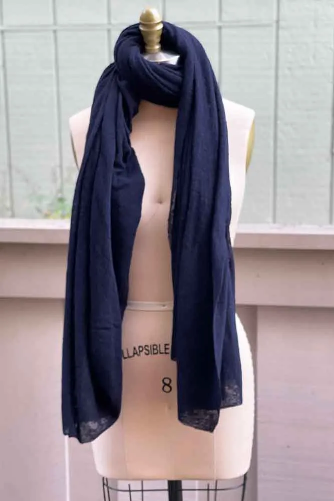 Dark Navy Classic Knit Cashmere Stole