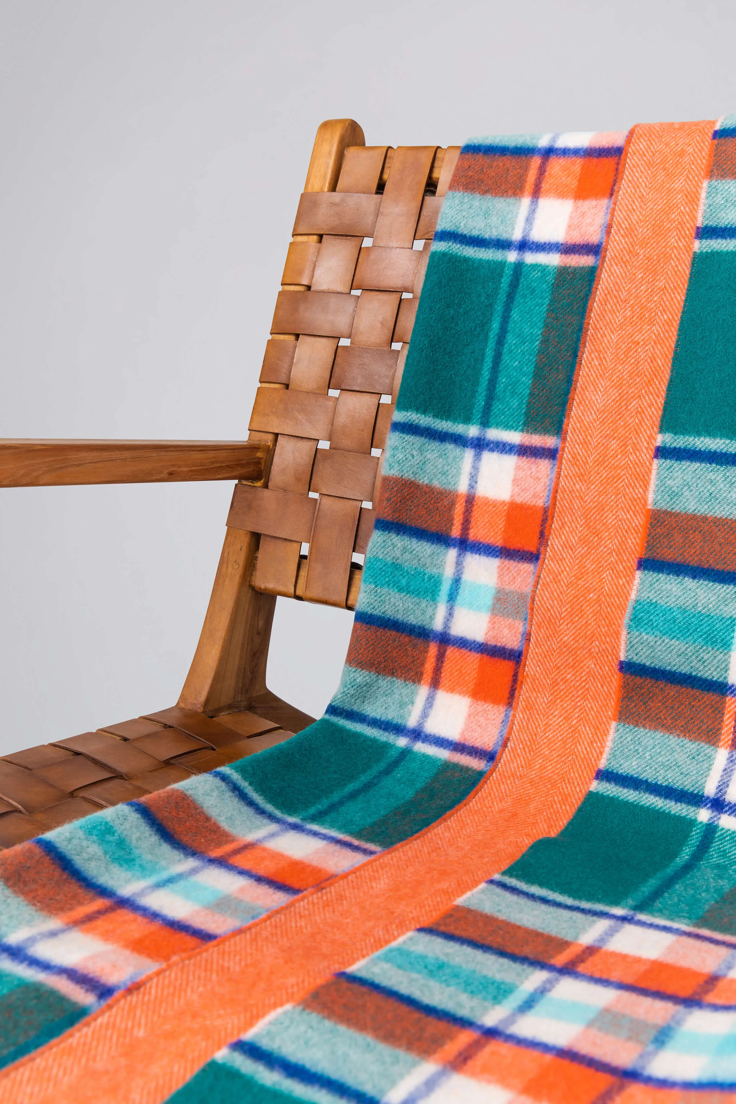 Double Face Check Lambswool Throw
