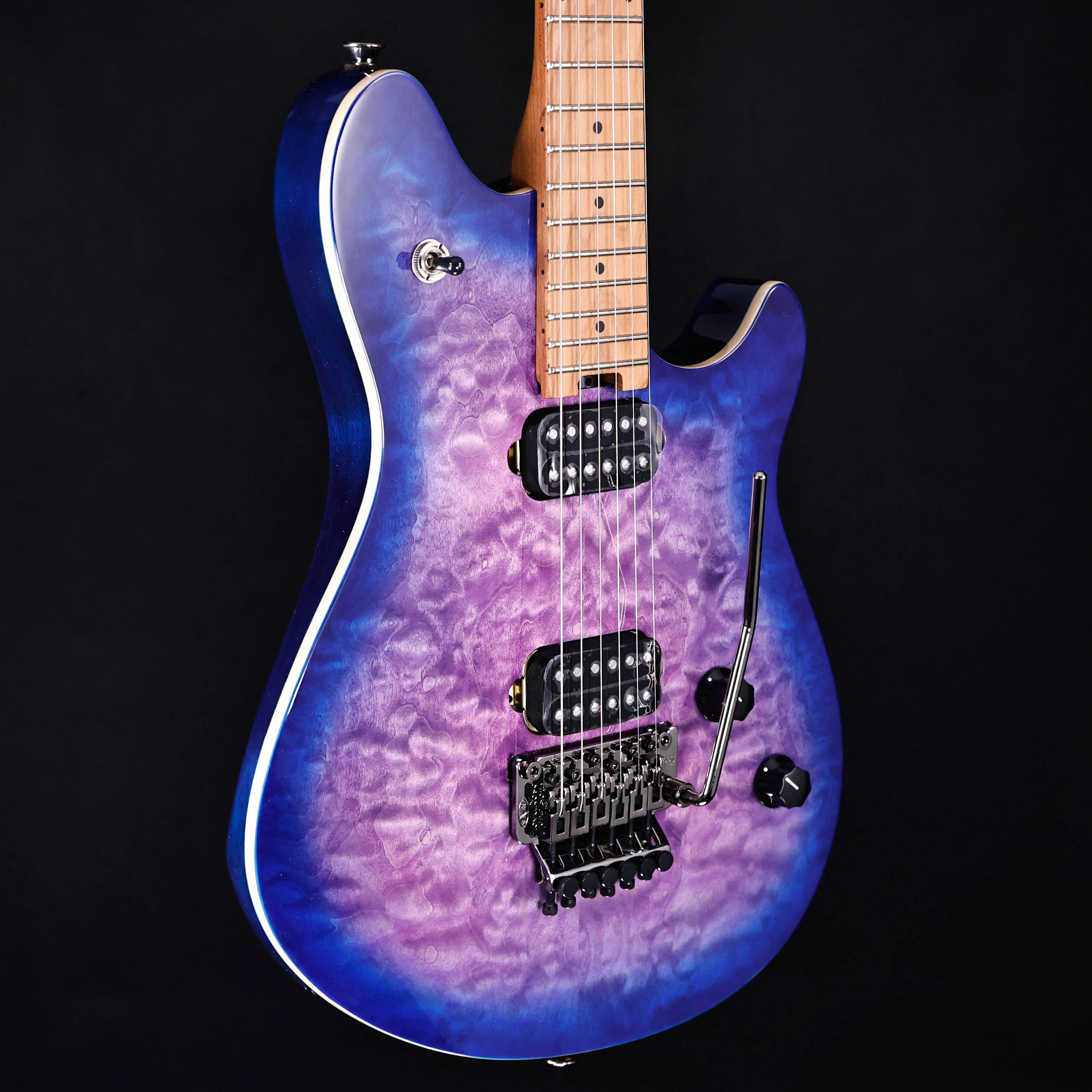 EVH Wolfgang WG Standard QM, Baked Maple Fb, Northern Lights 7lbs 8.4oz