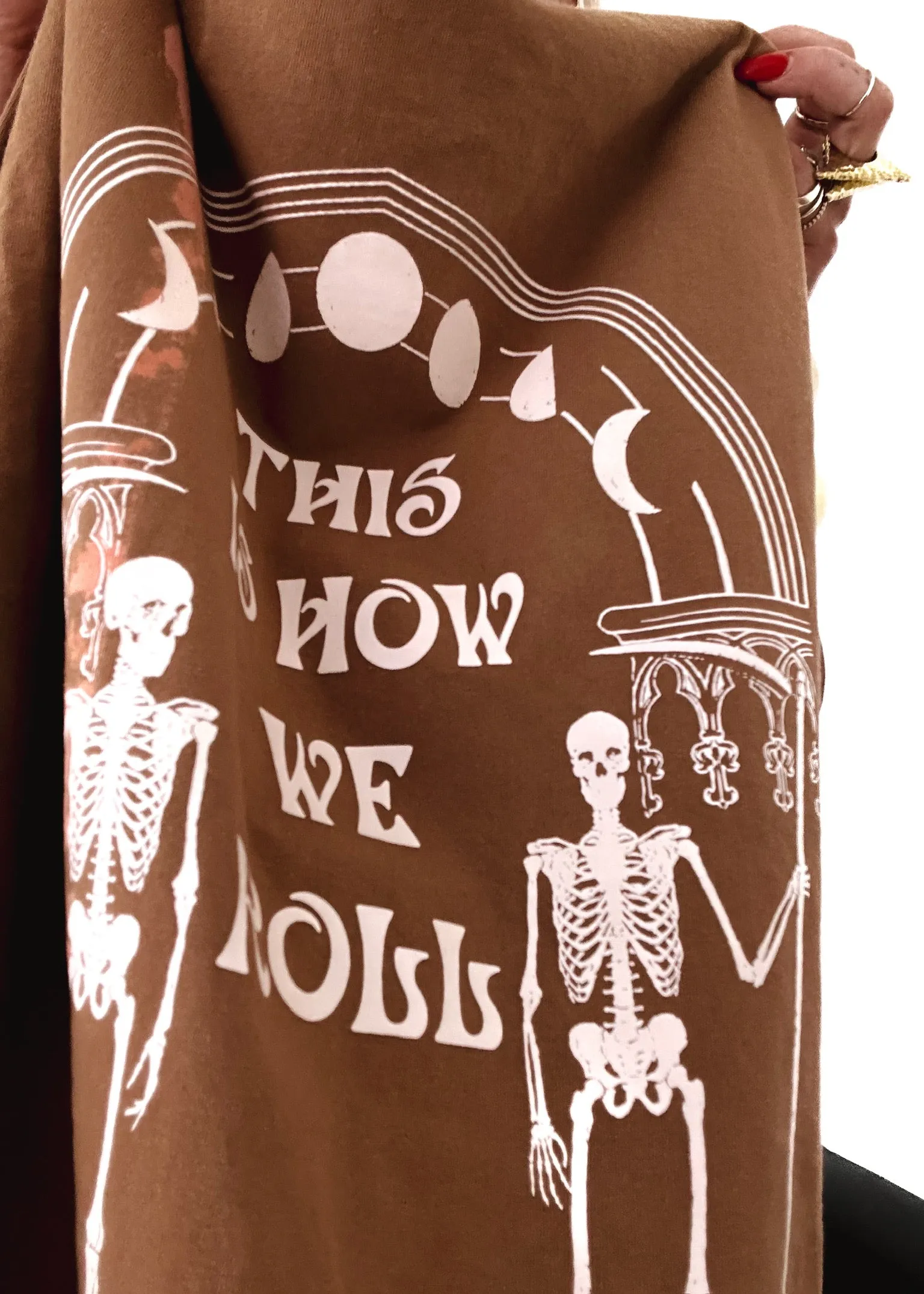 FINAL SALE: THIS IS HOW WE ROLL BLEACHED OUT SIDE SLIT TEE