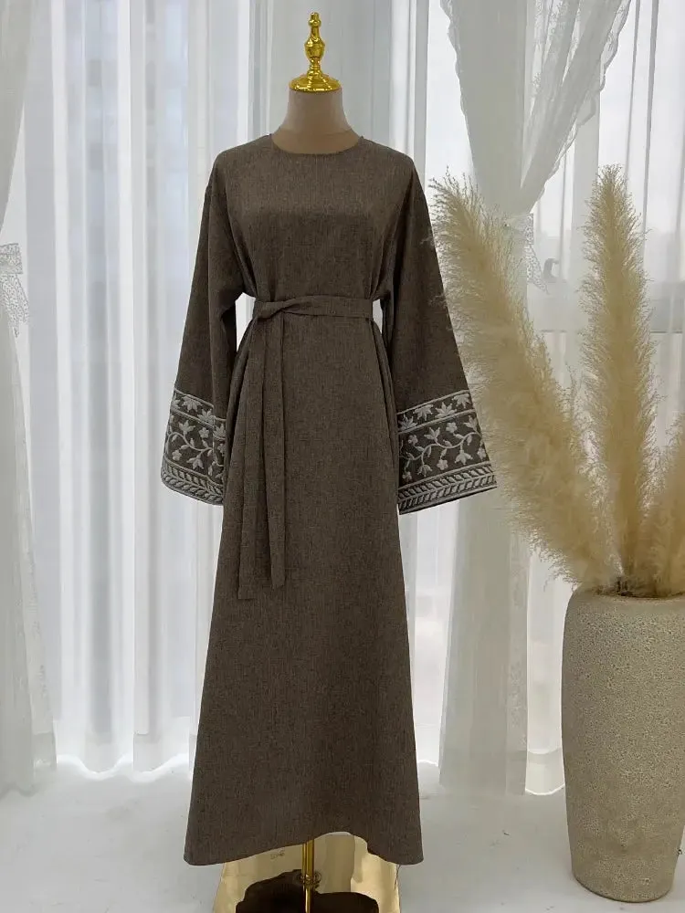 Floral Embroidery Muslim Abaya - Lace-Up Eid Dress