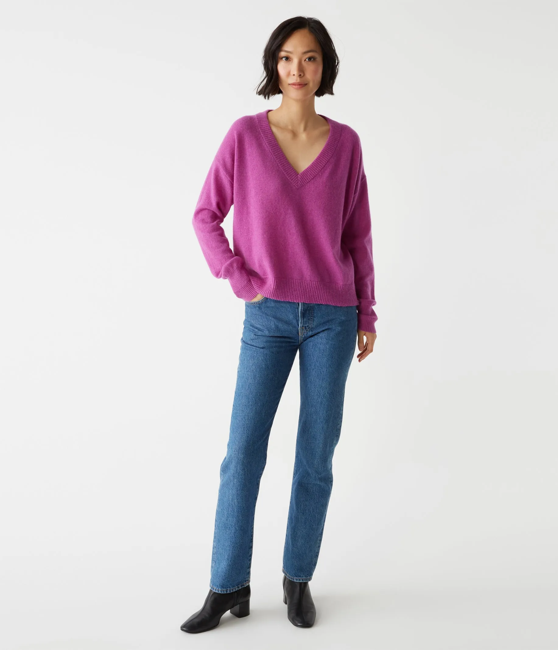 Gemma V-Neck Cashmere Sweater