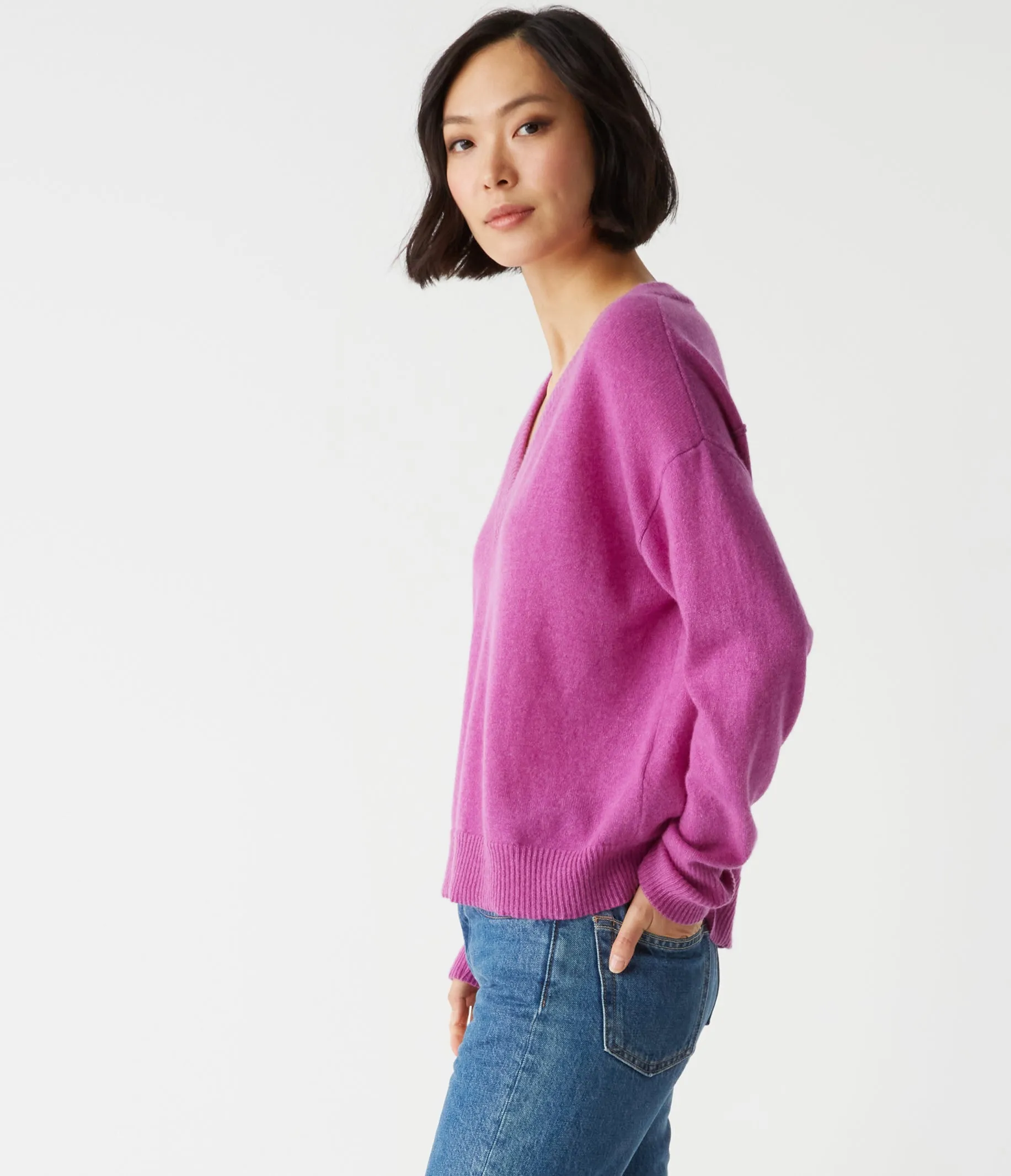 Gemma V-Neck Cashmere Sweater