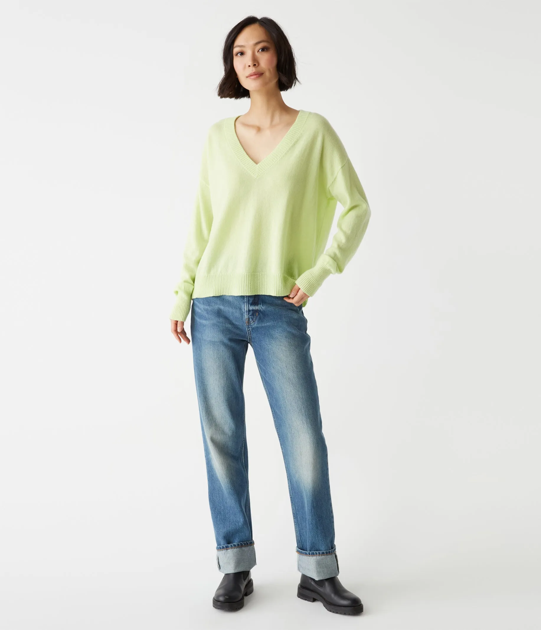 Gemma V-Neck Cashmere Sweater