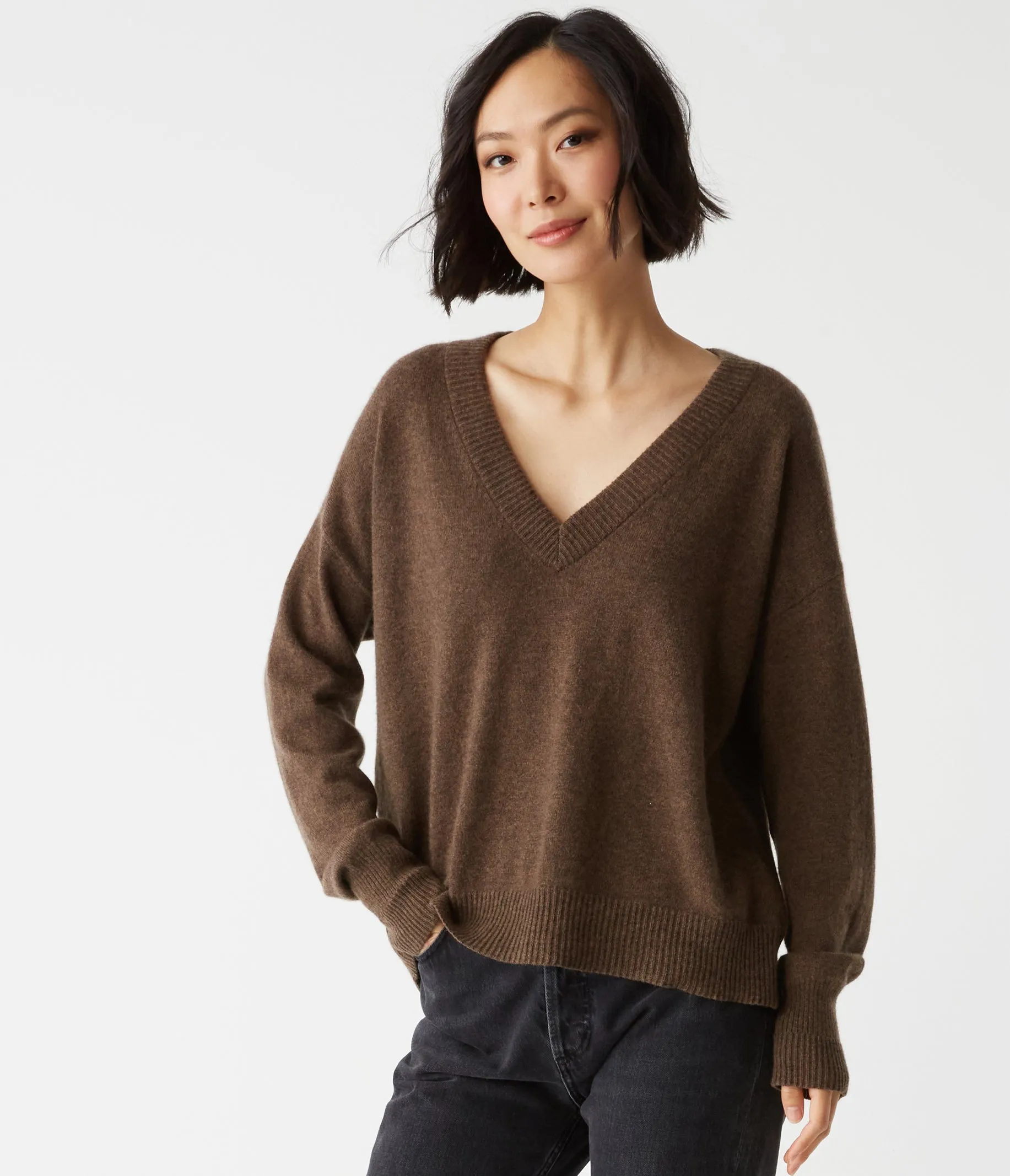 Gemma V-Neck Cashmere Sweater