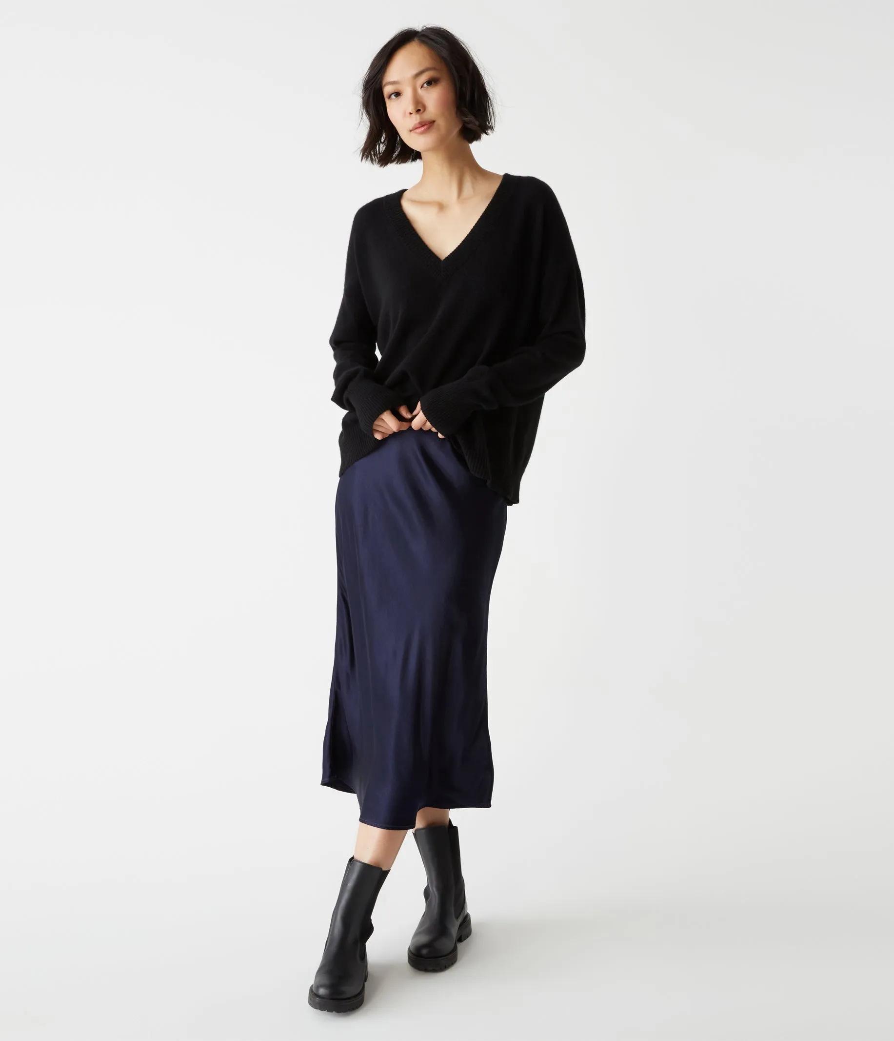 Gemma V-Neck Cashmere Sweater