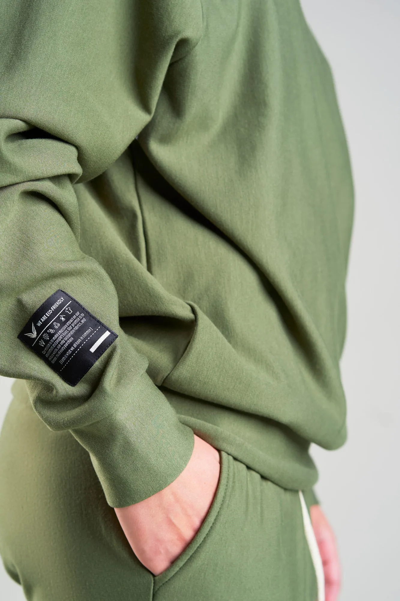 J008MI Organic Cotton & Bamboo Sweatshirt