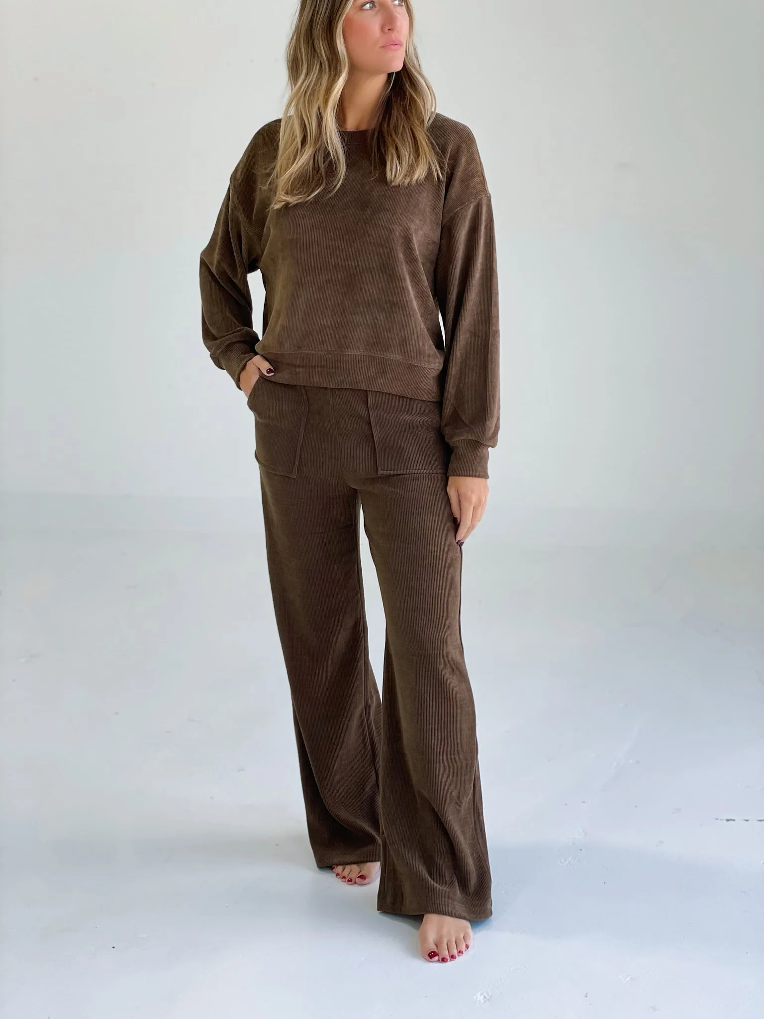 Mountain Side Set - Brown