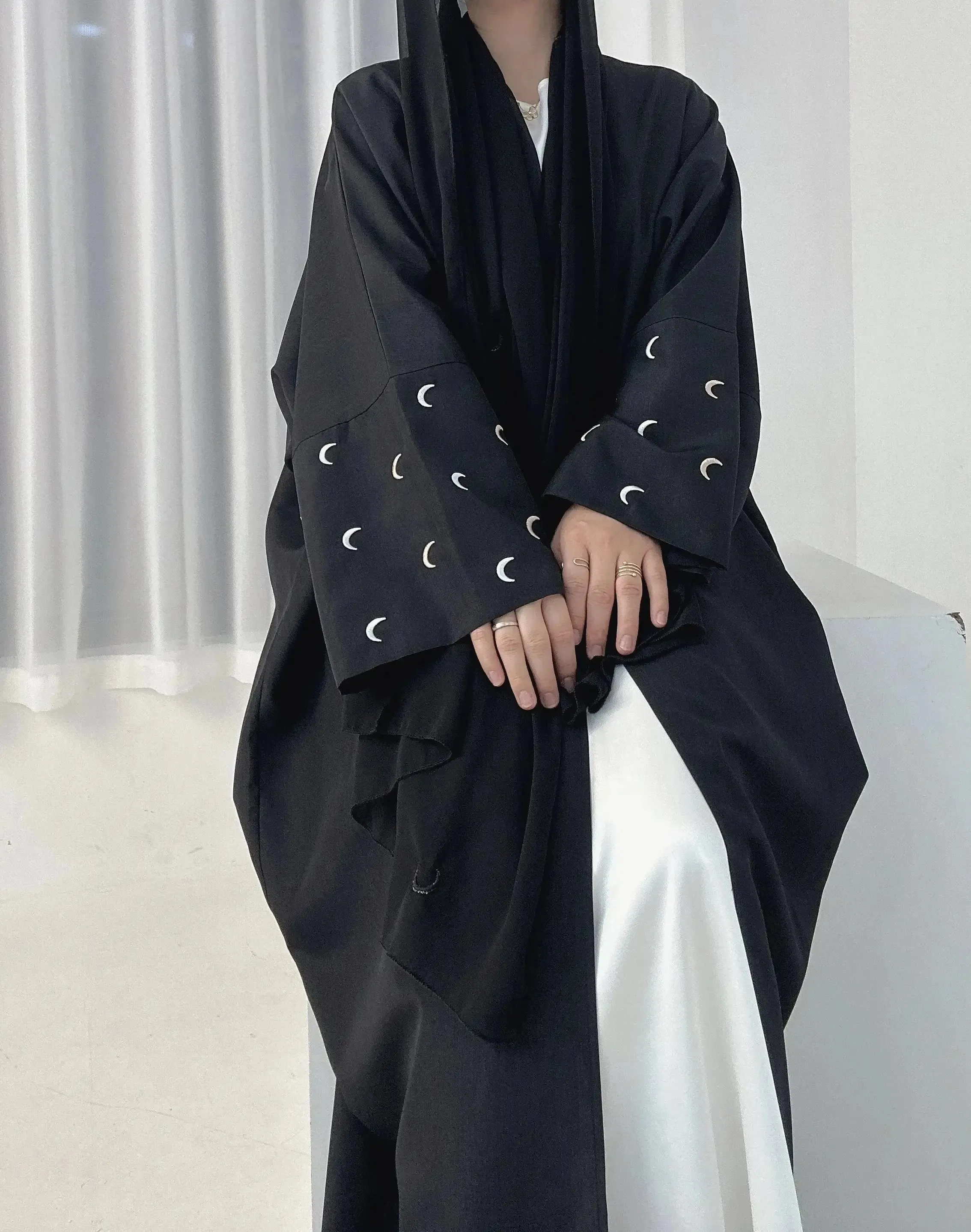 Ramadan Linen Open Abaya - Heart Moon Embroidery Kaftan 2024
