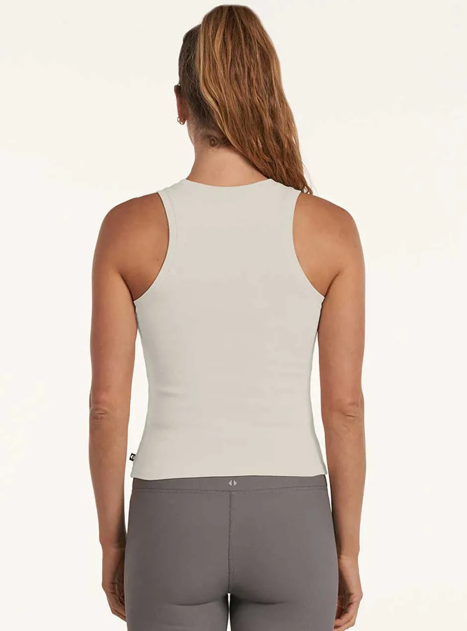 Thrive Société Women's Classic Crew Neck Cropped Tank Top - Chalk White